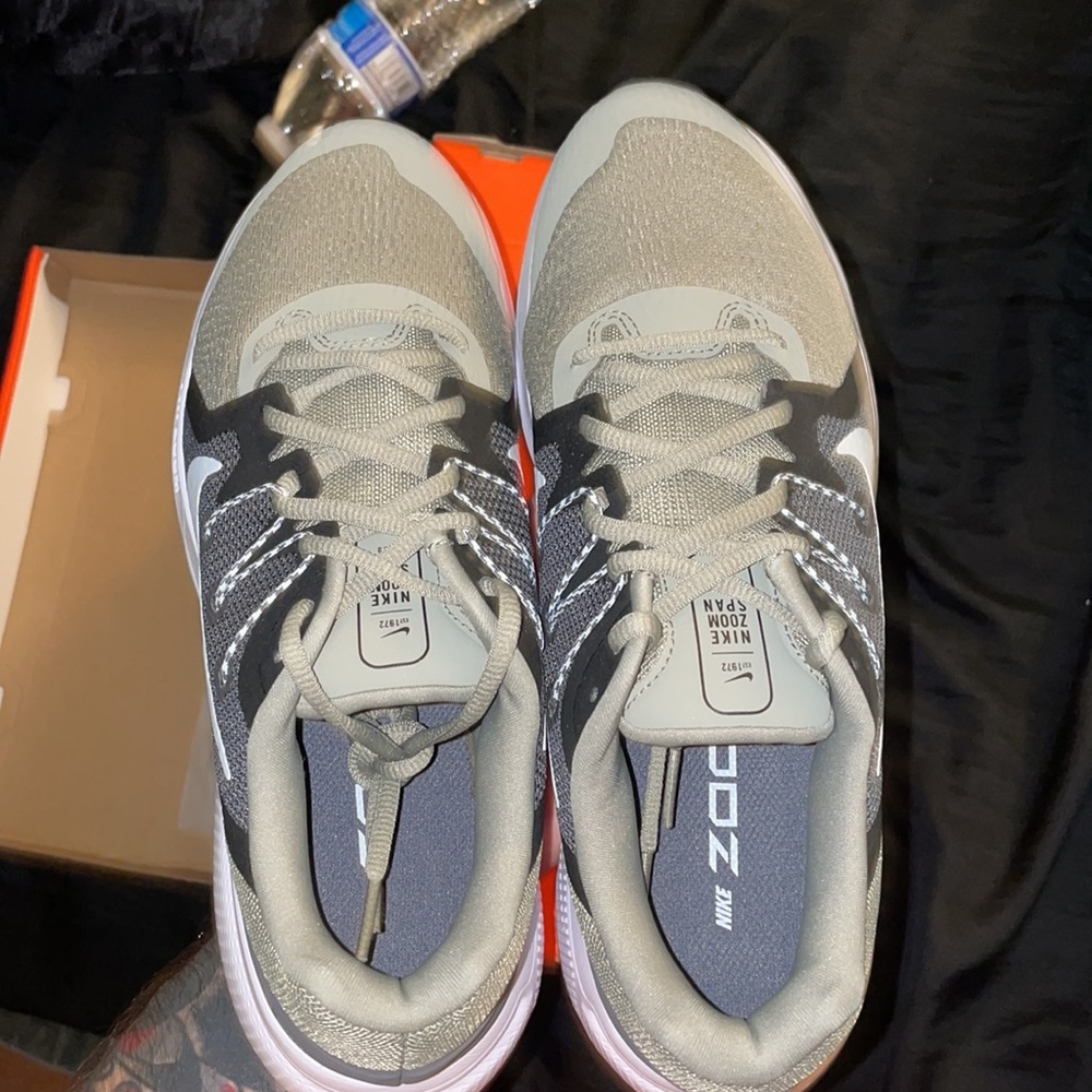 Nike Zoom Span 3 sz 9.5